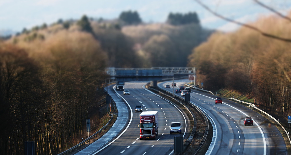 Highway Panorama with Tilt-Shift Effect